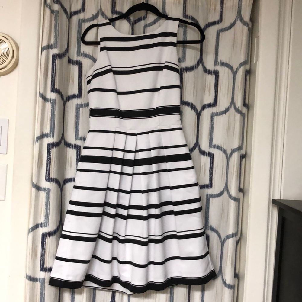 Striped dress, size 2, White House Black Market